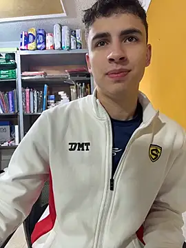 AdrianRinaldi online show from 05/15/26, 01:51