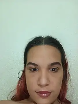 Snapshot of Carolinagarcia12345 chatting on 07/15/26, 05:12 Carolinagarcia12345 online show from 07/15/26, 05:12