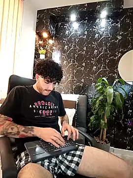 Rafael Mendezz online show from 12/20/25, 08:27