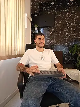 Rafael Mendezz online show from 07/21/26, 07:49