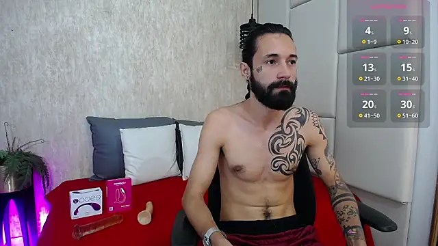 Hisoka 011 online show from 03/18/26, 07:39