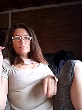 Merida2276 online show from 10/17/25, 03:14