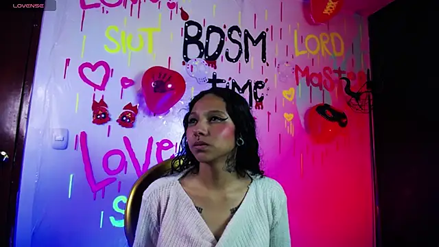 Sweettpleasure online show from 10/13/25, 01:11