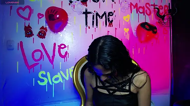 Sweettpleasure online show from 10/15/25, 01:11