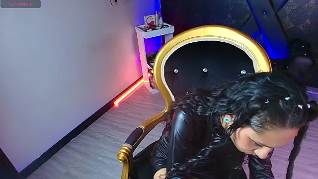 Sweettpleasure online show from 03/26/26, 02:44