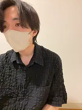 Yuma0718 online show from 11/19/25, 04:51