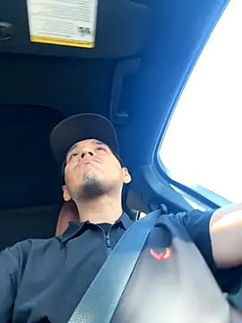 marlonghc4 online show from 10/20/25, 09:15