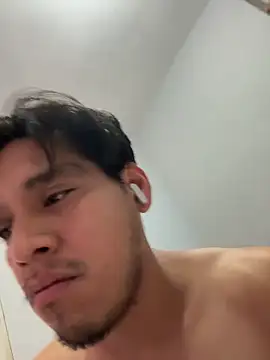 marlonghc4 online show from 11/04/25, 04:00