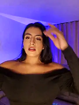 AliishaPss online show from 11/13/25, 03:49