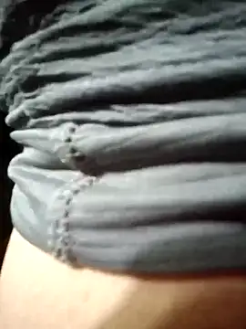 Snapshot of Shreya-couple chatting on 09/27/25, 12:26 Shreya-couple online show from 09/27/25, 12:26