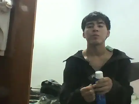 Snapshot of Babydemilk chatting on 03/27/26, 03:45 Babydemilk online show from 03/27/26, 03:45