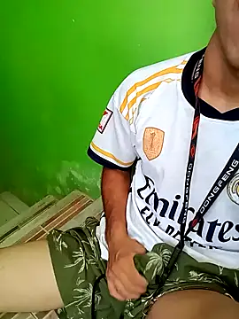 Snapshot of Babydemilk chatting on 04/16/26, 05:14 Babydemilk online show from 04/16/26, 05:14