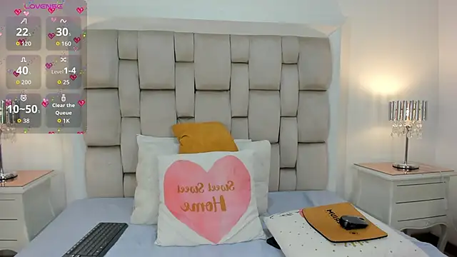 frehia dimou online show from 10/07/25, 11:40