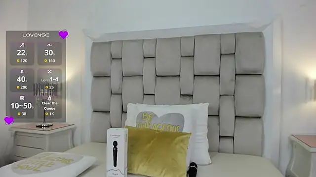 Snapshot of frehia_dimou chatting on 07/21/26, 11:12 frehia dimou online show from 07/21/26, 11:12