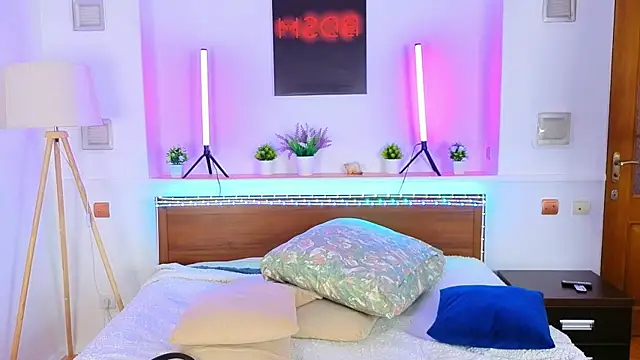 okerriella online show from 04/09/26, 09:47