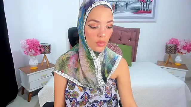 SofiaRivera1 online show from 09/17/25, 08:32