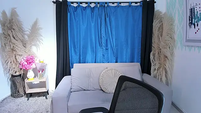 SofiaRivera1 online show from 03/28/26, 09:58