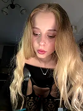 BabyAnais online show from 10/21/25, 04:30