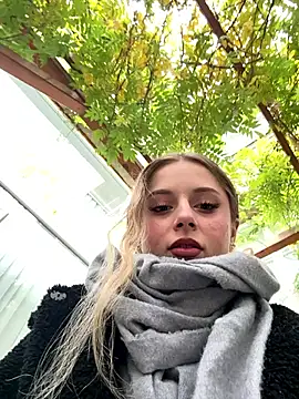 BabyAnais online show from 11/13/25, 01:10