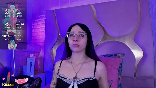 Snapshot of Niina_Sissy chatting on 07/04/26, 06:08 Niina Sissy online show from 07/04/26, 06:08