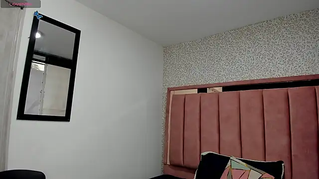 Hanna Lee   online show from 03/09/26, 07:40