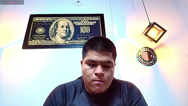 naomi campbel  online show from 02/20/26, 08:31