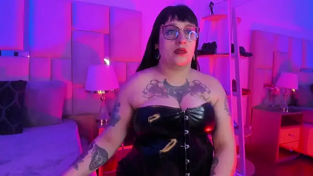 Violett Novoa online show from 01/10/26, 08:21