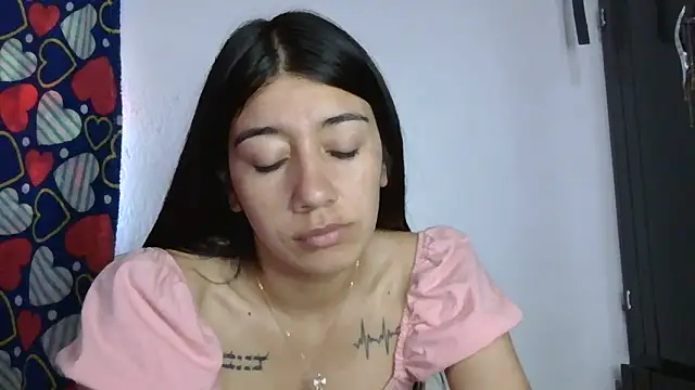 Madow Lu online show from 11/07/25, 03:01