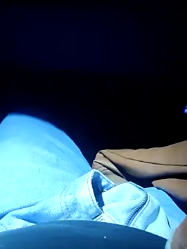 Snapshot of Hotknight chatting on 11/13/25, 07:51 Hotknight online show from 11/13/25, 07:51