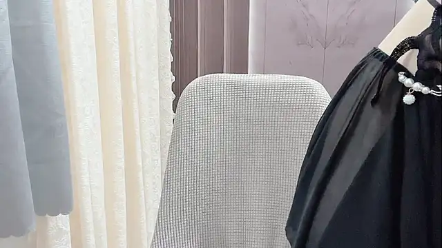 Shenlly online show from 12/02/25, 01:22