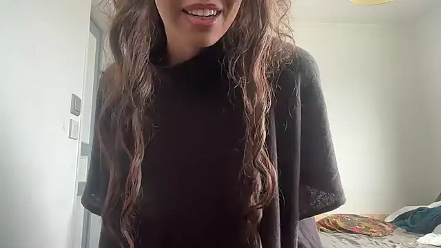 Snapshot of Daphnebby chatting on 10/03/25, 09:17 Daphnebby online show from 10/03/25, 09:17