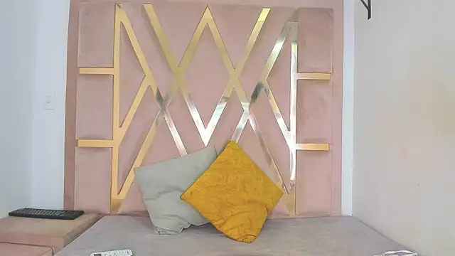 Snapshot of dannyasm chatting on 11/04/25, 12:37 dannyasm online show from 11/04/25, 12:37