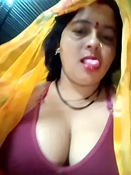 Hot komal1 online show from 05/18/26, 10:26
