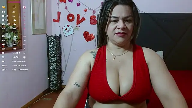 pamela echeverria online show from 05/07/26, 11:15