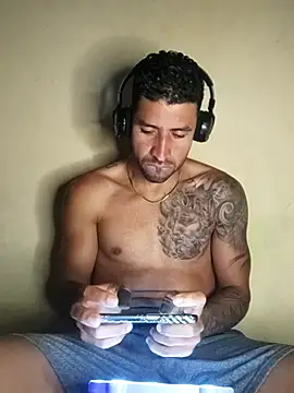 Alexsexygamer online show from 11/11/25, 01:16