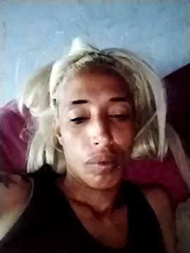 Snapshot of catrina_love chatting on 09/27/25, 12:54 catrina love online show from 09/27/25, 12:54