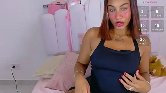 Sofia Stanley online show from 03/25/26, 03:56