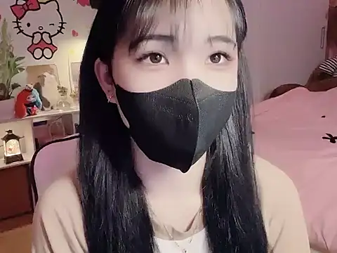 keelinnn19 online show from 02/09/26, 06:23