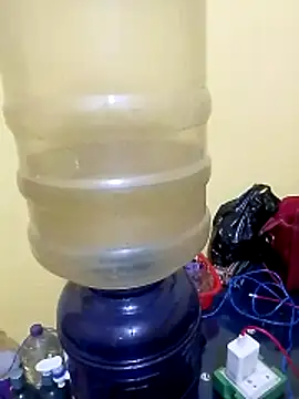 Snapshot of Suhana_Darling chatting on 11/07/25, 07:36 Suhana Darling online show from 11/07/25, 07:36