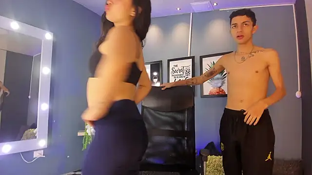 NickandAbby  online show from 03/22/26, 12:41