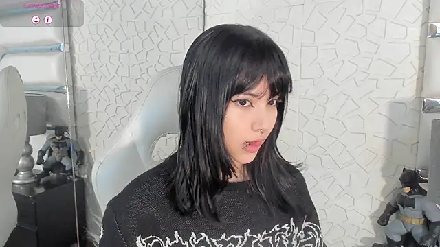 TatiLee online show from 02/25/26, 03:54