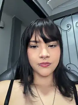 TatiLee online show from 04/28/26, 01:05