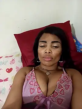 SEXYMOANSXX online show from 04/10/26, 08:02