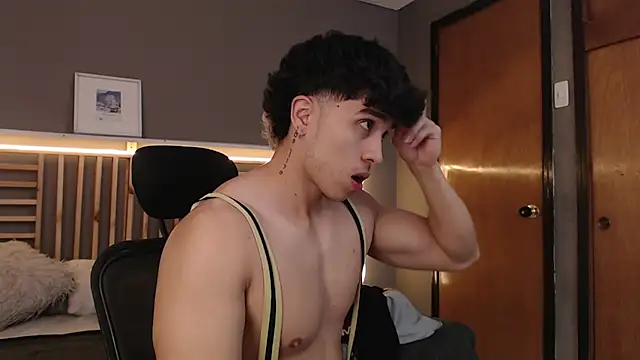 PaulEvens online show from 02/05/26, 01:05