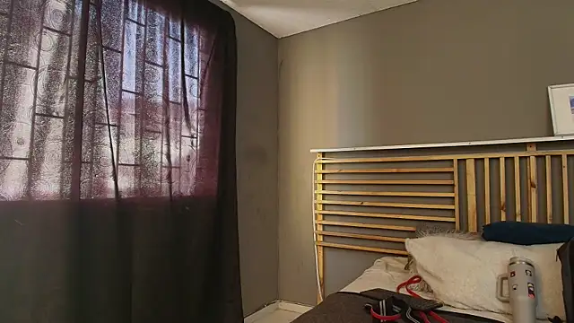 PaulEvens online show from 03/26/26, 01:28