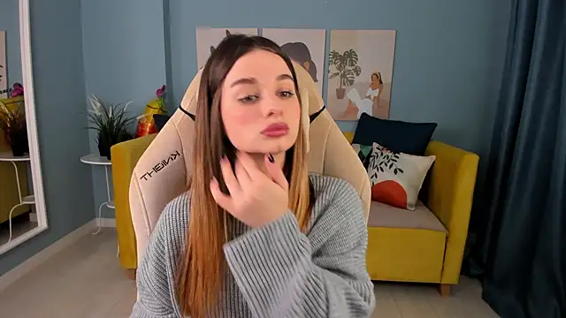 SweetyLicky online show from 09/19/25, 04:07