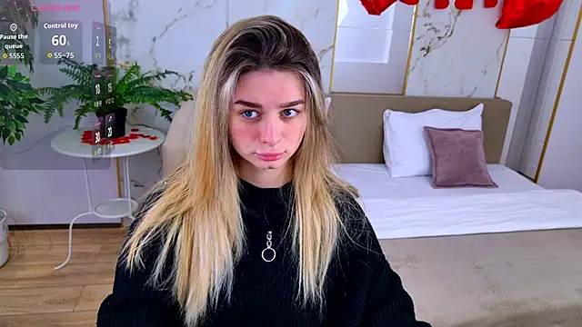 SweetyLicky online show from 02/15/26, 04:03