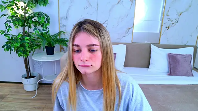 SweetyLicky online show from 03/20/26, 04:12