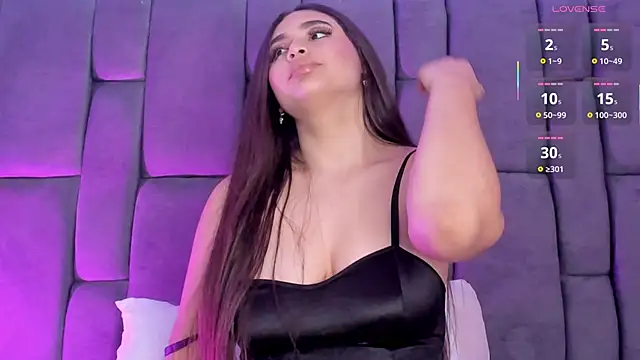 LeylaWoods online show from 09/28/25, 01:00