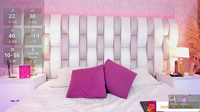 Viollet xoxo online show from 02/03/26, 08:03